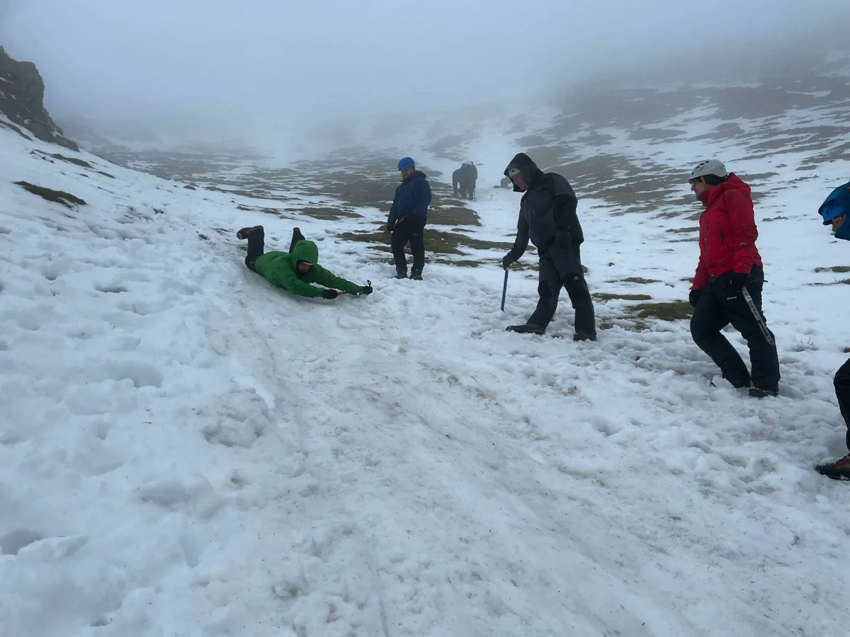 Mega times on today's winter skills course up on Helvellyn!

An awesome bunch of people 💪 Well done all.