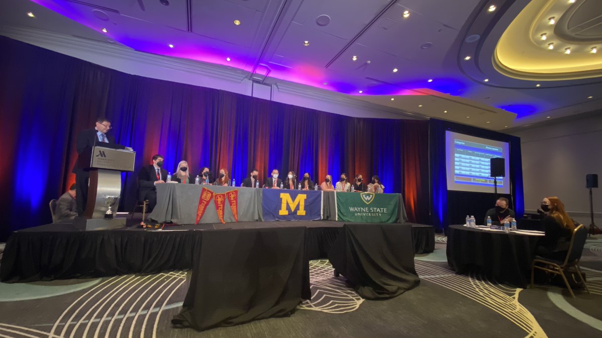 MIPharmacists's tweet photo. It's been a great day of CE, networking, awards and prizes, but it's far from over! We are enjoying another round of CE before the awards banquet tonight.
#MiPharm #MPAace https://t.co/y0QfM8kQpA