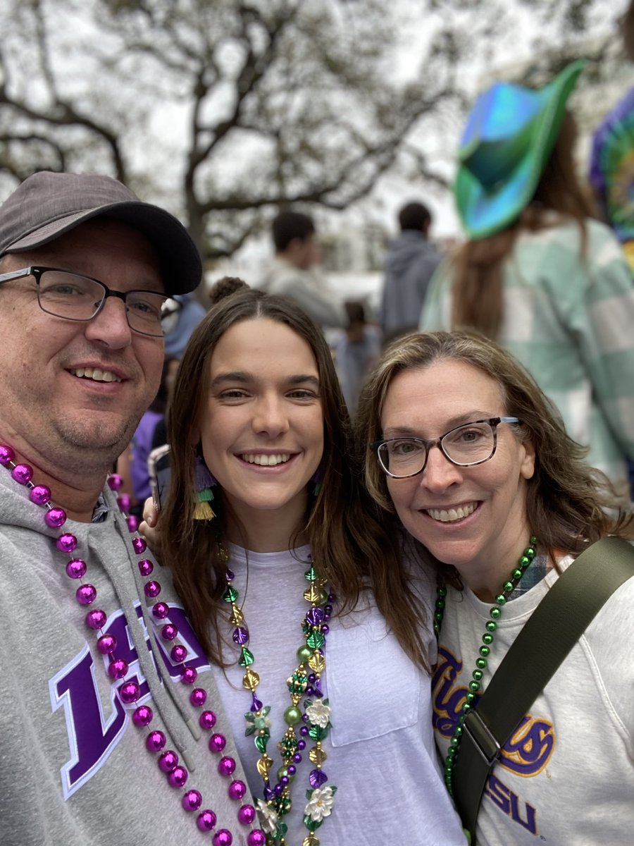 BrettSnyder15's tweet photo. Great trip to @LSU to see Paige. Perfect amount of @LSUbaseball  and @Towson_BASE , @LSUwbkb , rooftop cocktails, and Mardi Gras parades on the way in and on the way out in New Orleans! https://t.co/TzHrK2Fnbd