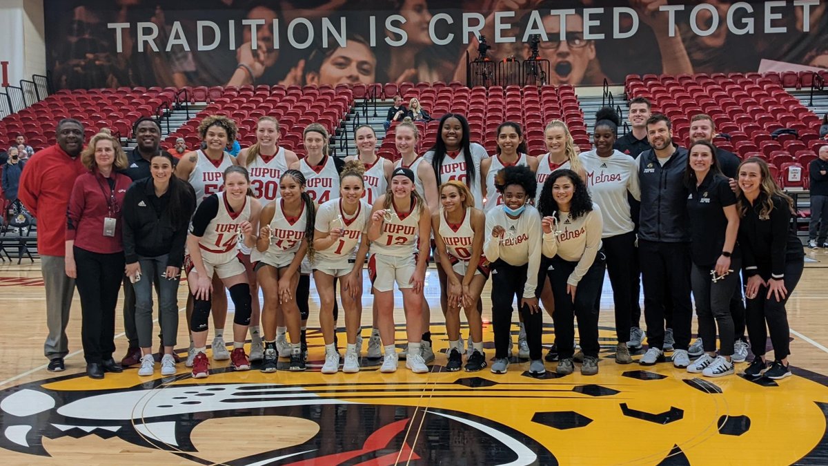 .@IUPUI_WBB is your <a href="/HorizonLeague/">Horizon League</a> regular season CHAMPIONS‼️👏

#HLWBB #JagsROAR