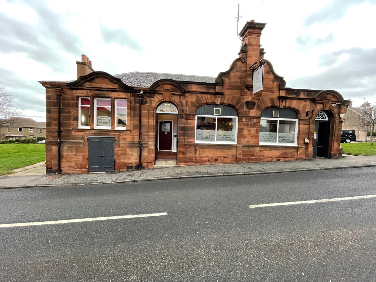 stewart9395's tweet image. this  pub in Tranent called the tower, was due to be pulled down, but was saved by the public as its a historic building. my father went there every sat evening for a drink with his friends.  very happy  it got saved.