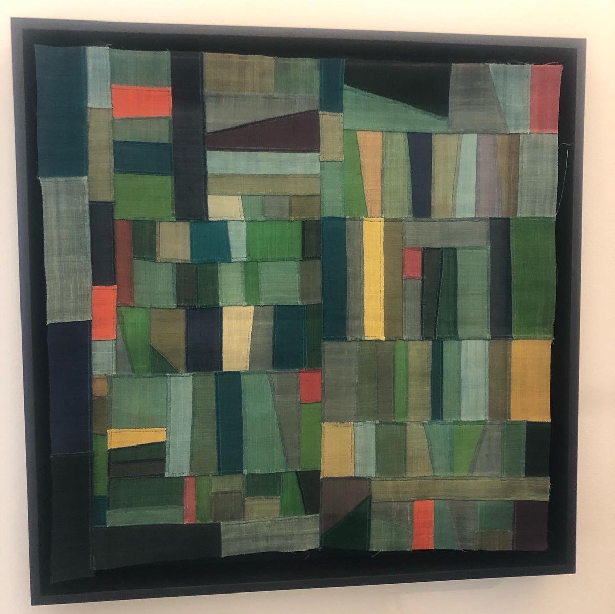 It’s the last day of <a href="/CraftsCouncilUK/">Crafts Council UK</a> Collect Art Fair tomorrow. Fabulous to see so many textiles. Favourites were Caron Penney’s graphic tapestries, amazing Turneresque fleece artwork <a href="/ValerieWartelle/">Valerie Wartelle</a> , fellow weaver @linenilsentxtil beautiful weaves and Lee So-Ra’s Jogakbo work