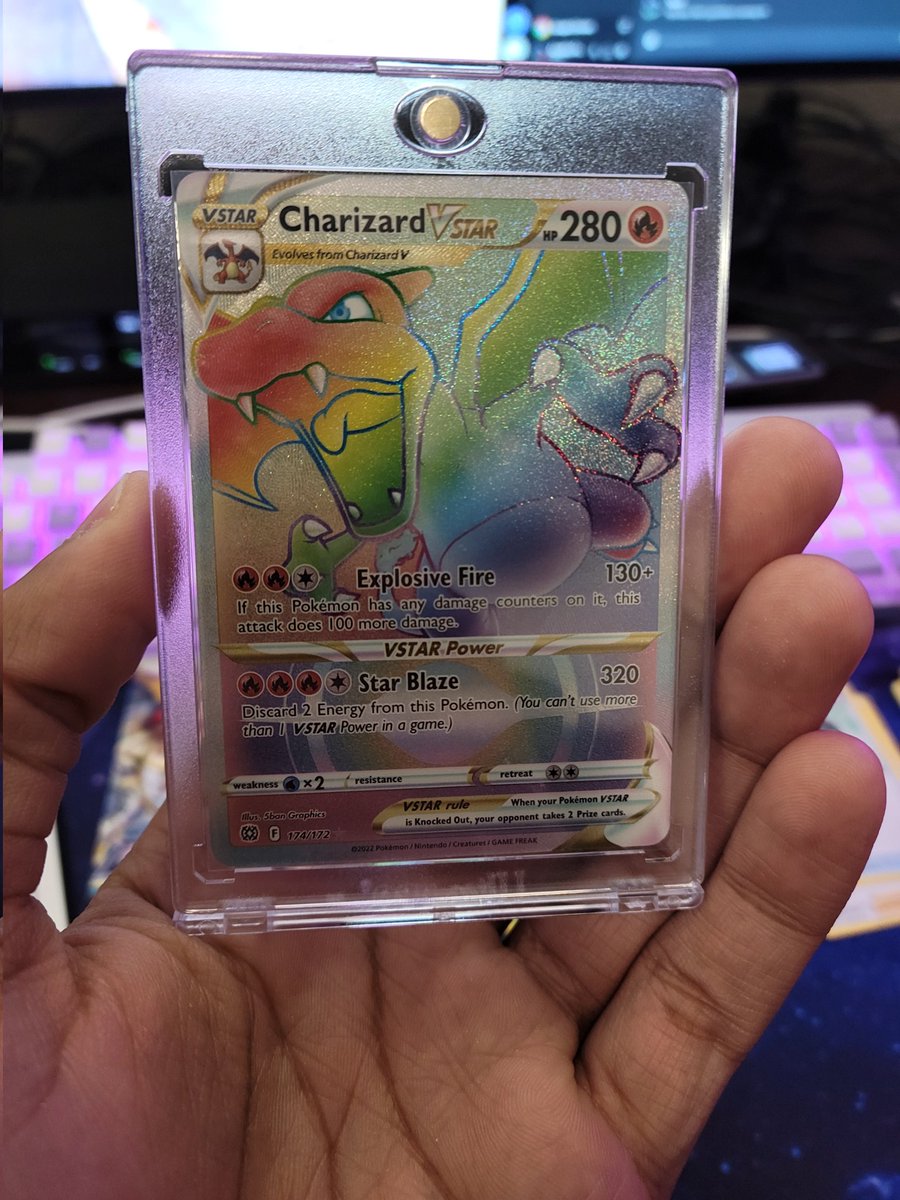MarkAllenJr's tweet image. You ever just open up some packs for yourself and pull THE NUMBER ONE CHASE CARD IN THE SET?! HOLY CARP! @LeonhartYT #CharizardVStar #HyperRare #BrilliantStars
