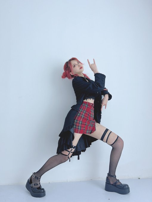 Twitterのコスプレ画像18