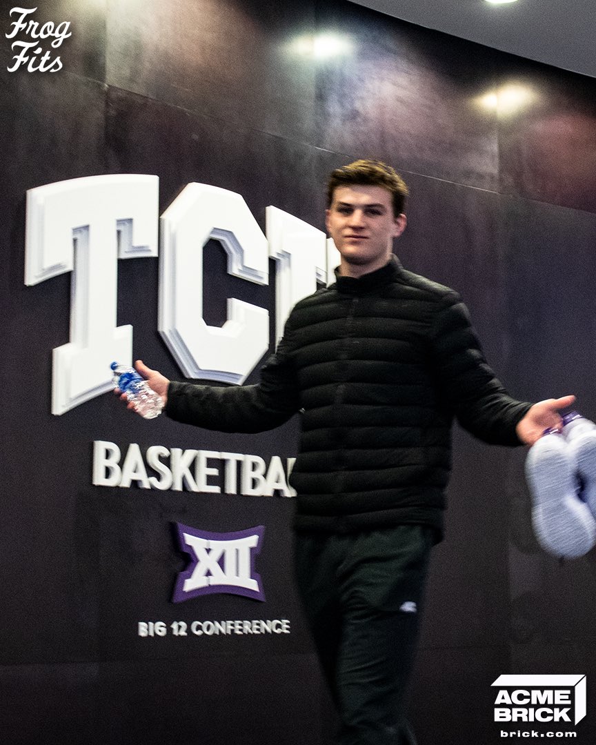 TCUBasketball's tweet photo. ππ»πΈπ° ππ²π½πΌ
#GoFrogs | #FrogFits https://t.co/AYb7lipLl3