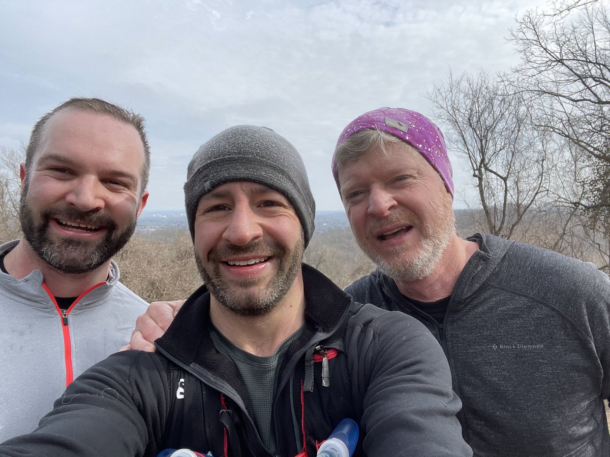 #Meningiomas and miles… great way to end a busy tumor rotation with <a href="/PeteMorone/">Pete Morone, MD, MSCI</a> and <a href="/ReidCThompson1/">Reid C. Thompson</a> , just missing @lola_chambless @VUMC_Neurosurg