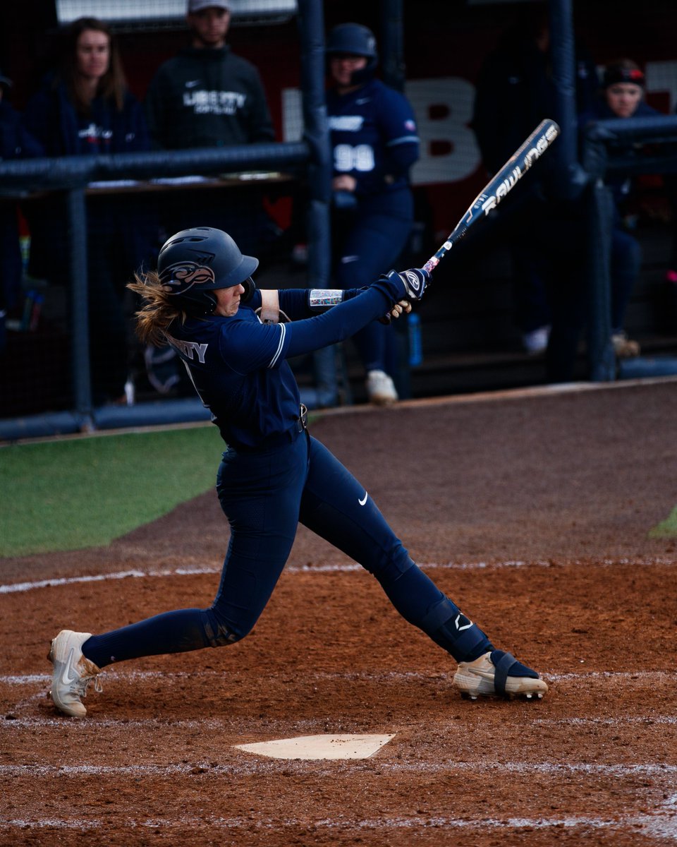 BREAKING NEWS: Devyn Howard breaks a program record with hits in 9 straight at-bats ‼️