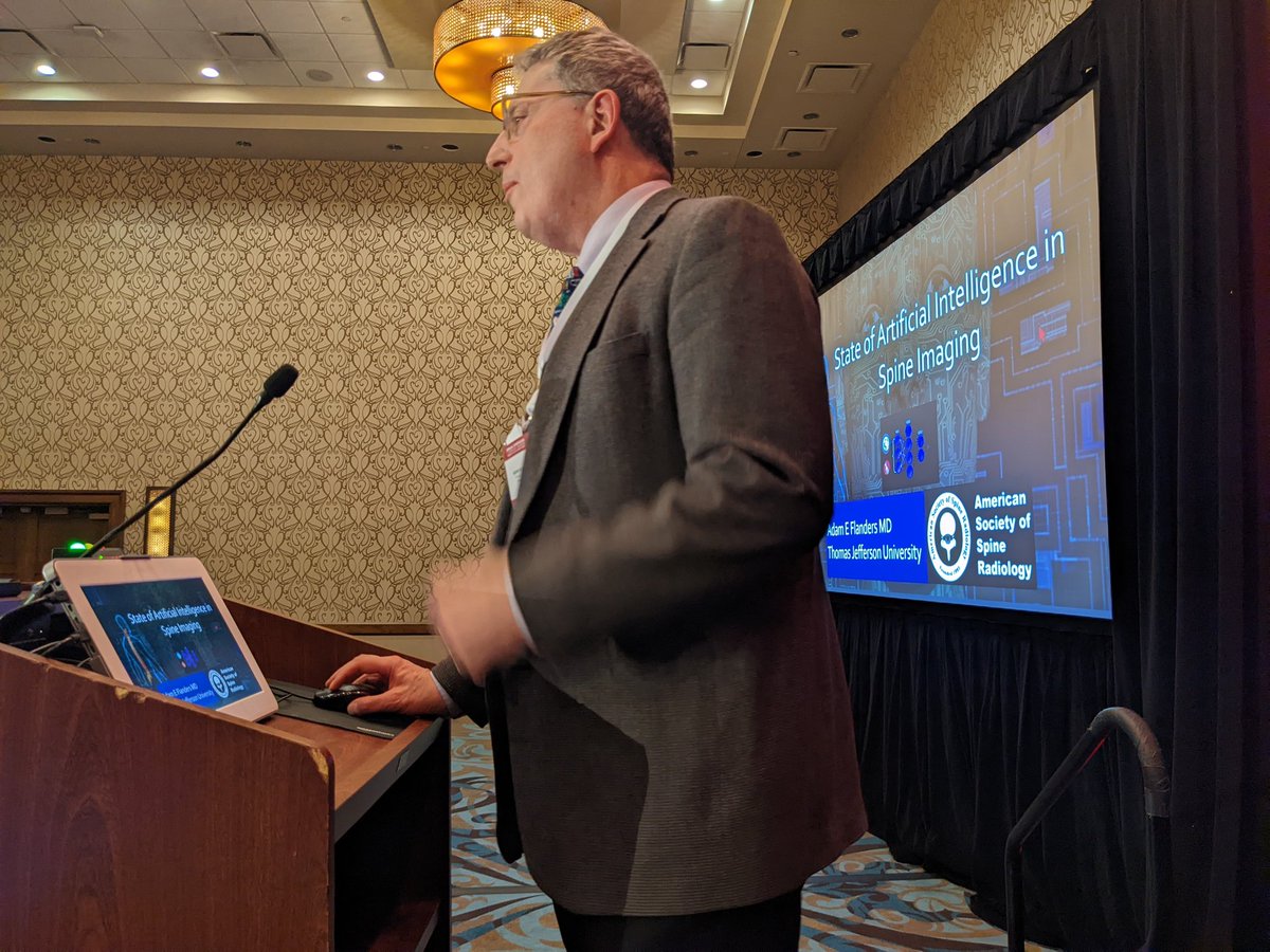 rhwiggins's tweet image. @BFlanksteak discusses #AI and #ML integration in #SpineImaging @The_ASSR #ASSR22