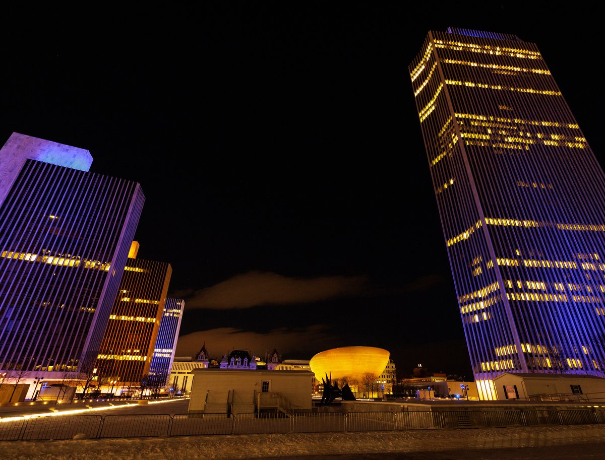 emiliainnyc's tweet image. New York stands with @Ukraine🇺🇦