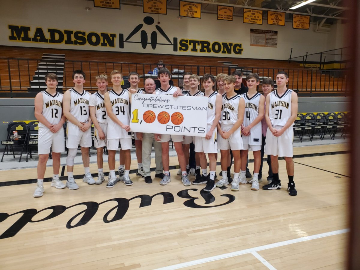 Drew Stutesman scores his 1000th career point today in Madison's victory over Oswego. Congratulations Drew!!
<a href="/KVOESports/">KVOE Sports</a> <a href="/sportsinkansas/">Sports in Kansas</a> <a href="/EasternKSSports/">Eastern Kansas Sports</a> <a href="/BrentKSHSAA/">Brent Maycock</a>