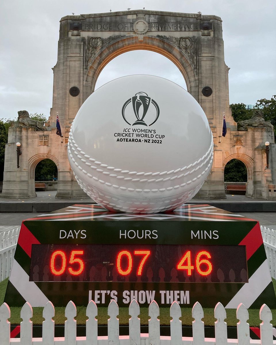 rjrolls's tweet photo. Less than a week to go!! #cwc22 @WHITE_FERNS @cricketworldcup  #letsshowthem #MakeSomeNoise https://t.co/DN3uyN3PfS