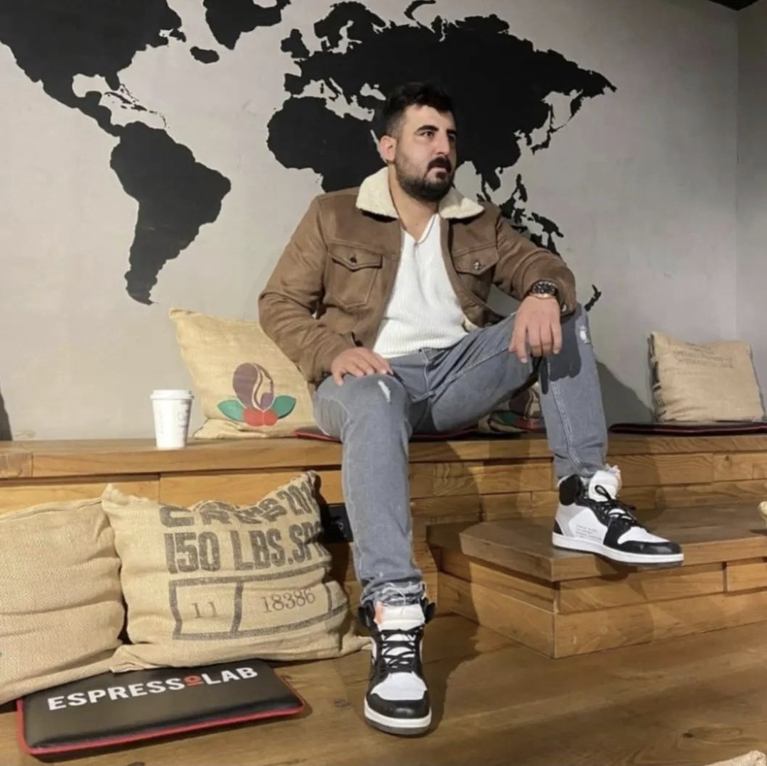 13 YAŞINDAN 29 YAŞINA KADAR BİRİNİ SEVDİM.. VE GÖRMEDEN.. BIRAKIN KAHVEM SOGUK OLSUN.. 😔