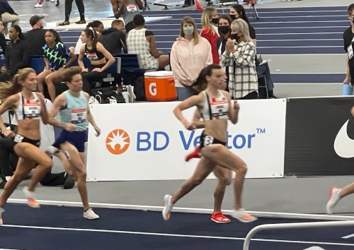 New Balance puts 4 in top 5! @heatherMaclean, 4:06.09 SB, <a href="/JosetteNorris/">Josette Norris Andrews</a>, 4:06.13, <a href="/ellepurrier/">Elle Purrier</a>, 4:06.14, <a href="/CoryMcGeeRuns/">Cory McGee</a>, 4:07.27SB, #danijones, 4:08.14 PB, photo: Kathy Camara, #usatfindoors, <a href="/BDandCo/">BD</a>, <a href="/Running_Network/">Running Network</a>, <a href="/caltrackrn/">Cal Track & Running</a>, <a href="/American_TandF/">Larry Eder</a>, 
<a href="/theshoeaddicts/">The Shoe Addicts</a>, <a href="/LarryEder/">larry eder</a>