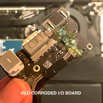 farago's tweet photo. Repair More and Waste Less! #FixitFeb ๐ง
Thank you @iFixit we have green light again!
You have extended the utility of my 2012 MacBook Air!
New I/O board delivered in 48 hours - repair 15 min
#RightToRepair
https://t.co/tTfrCWLdD5 https://t.co/iaxlxFMxyK