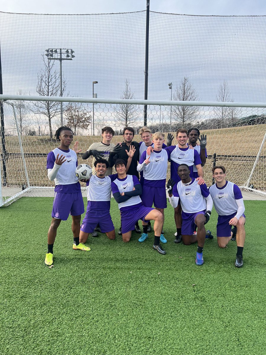 JMUMSoccer's tweet photo. The winning squad in today’s intersquad match 😎

#GoDukes https://t.co/8sGyXglWgN