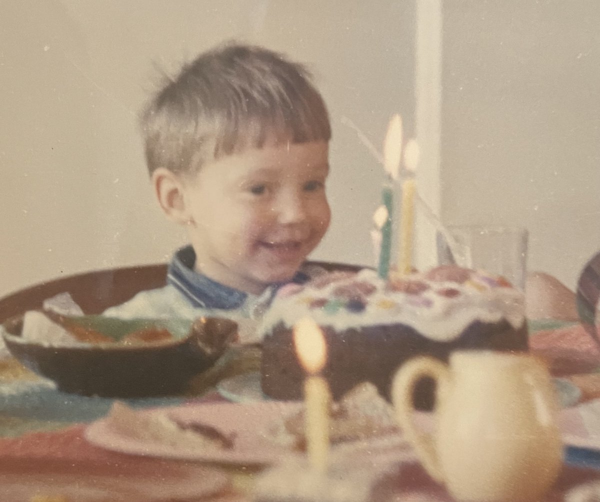 AndrewJobling's tweet photo. Don't wait for an event, milestone or achievement to celebrate. Celebrate you right now.
BLOG; https://t.co/UENsrlosWB
PODCAST; https://t.co/zMIr5t1Ozs
#celebrateyou #thewellnesspuzzle #joyfullongevity #optimalwellbeing #tearsofjoy #fitii #thewellnesspuzzlepodcast #andrewjobling https://t.co/VRU2dzcAvj