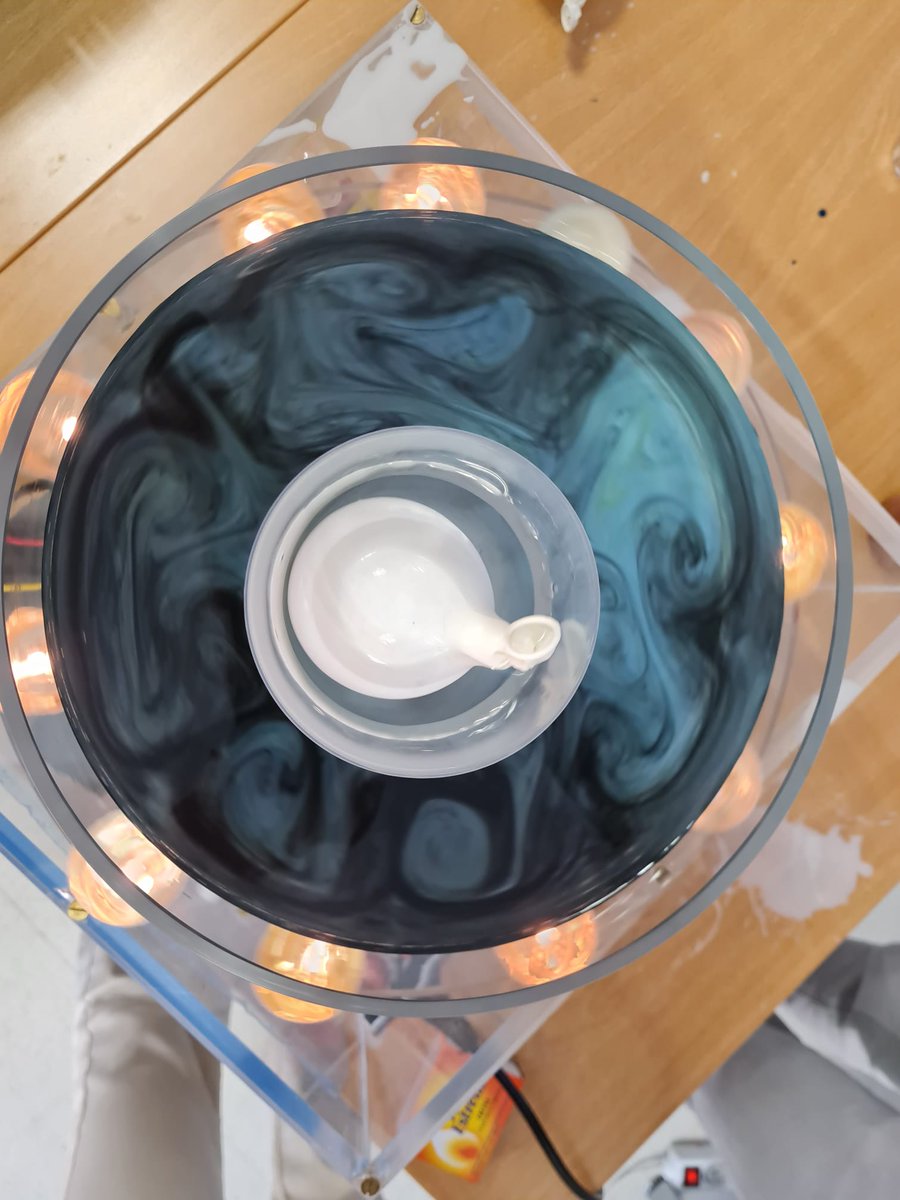 BelenRFonseca's tweet photo. En nuestro laboratorio #meteolab nos comprometemos a explicar la meteorologia y el clima a nuestras futuras generaciones https://t.co/uNA2Qu7YZd
