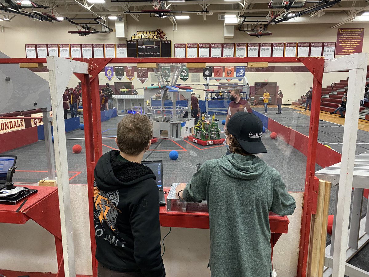 Storm_Robotics's tweet image. Todays #WeekZero Competition was full of problem[solving]… Thank you @CIS4607 for assisting us with our programming issues. Also, thanks @Team2052 for hosting this event and for all your volunteers that made today possible. #StormNation #FRC #isd47
