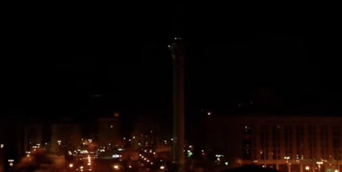 BREAKING: HUGE blasts can be heard in Kyiv right now!!!! #Ukraine #UkraineRussiaWar #PrayForUkraine #اوكرانيا #روسيا #كييف