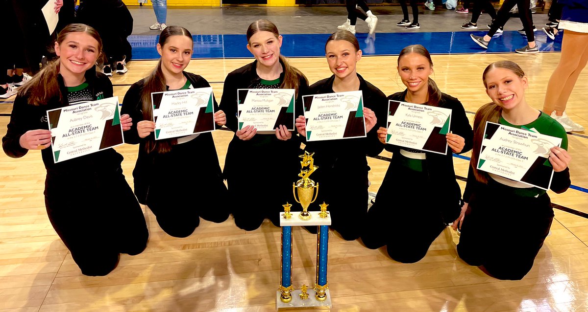 DeSotoHS73's tweet photo. Academic All State Dance Team Members: Aubrey Davis, Hayley Hill, Marissa Mulligan, Jaden Hendricks, Kyla Urness, and Audrey Strawhun. Impressive on the dance floor AND in the classroom! Great job girls. @De_SotoDragons @DeSoto73 https://t.co/5T2x2Fej2q