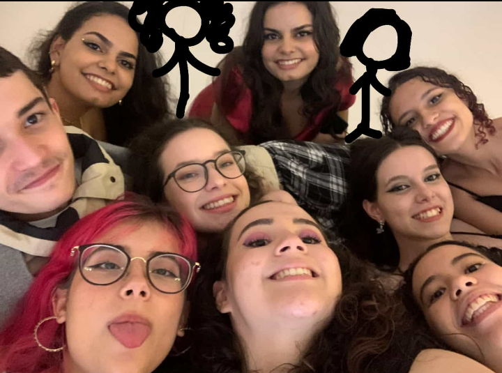 namorada do gui ⛰️🐟 VAI VER O BTS 🪭 tweet media