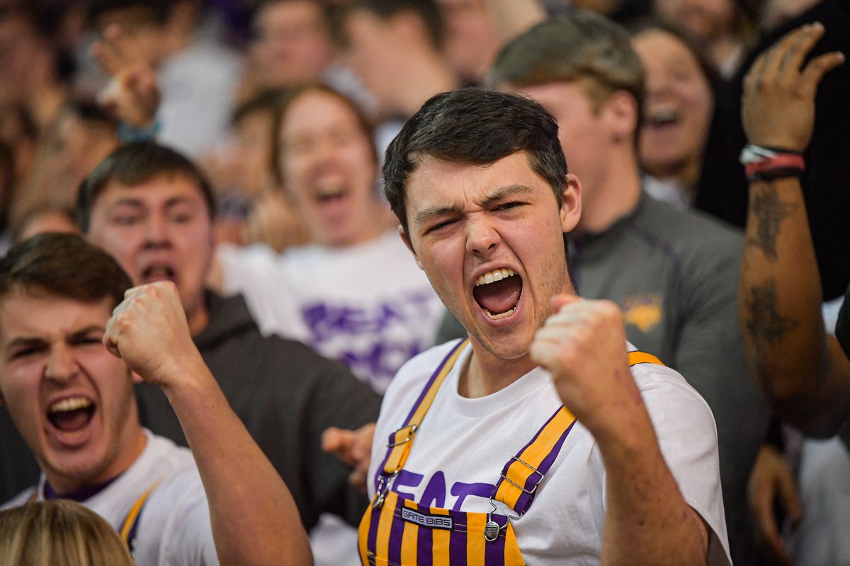 UNImbb's tweet photo. Energy level 🔥

#EverLoyal https://t.co/SAhlyFzRx7