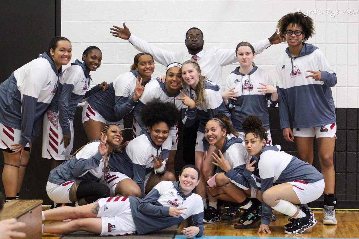 Lady Pioneers Basketball tweet media