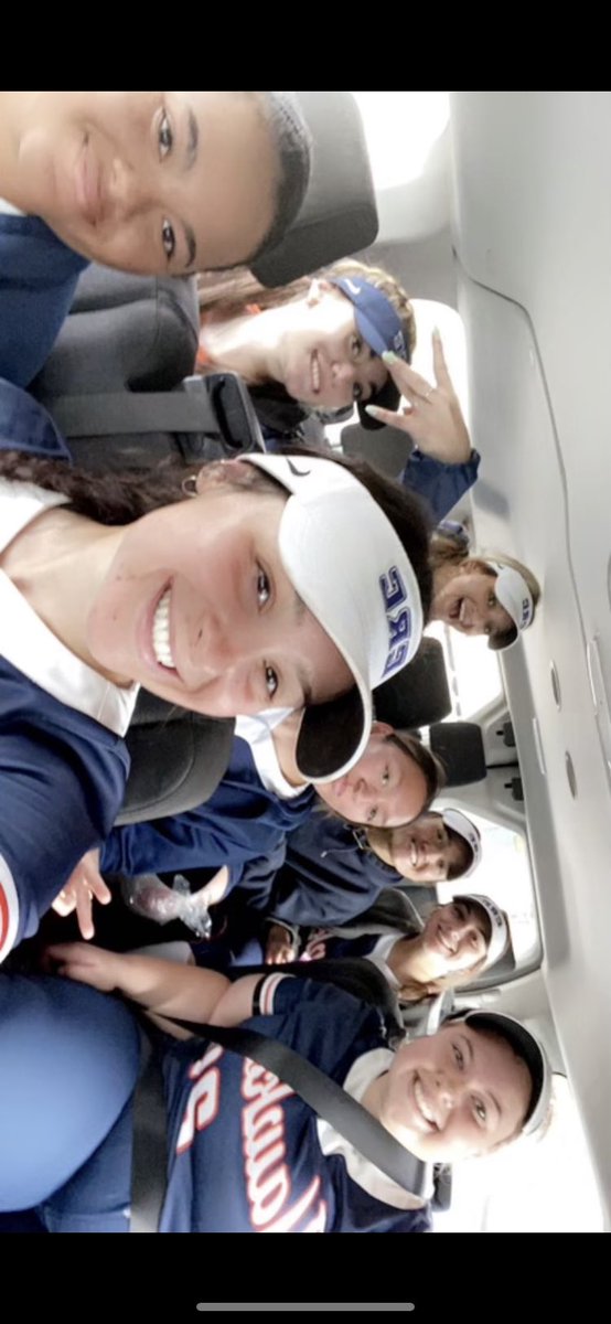 CRCSoftball's tweet photo. Good sweep against ARC! 🦃 https://t.co/yMye0hWvpi