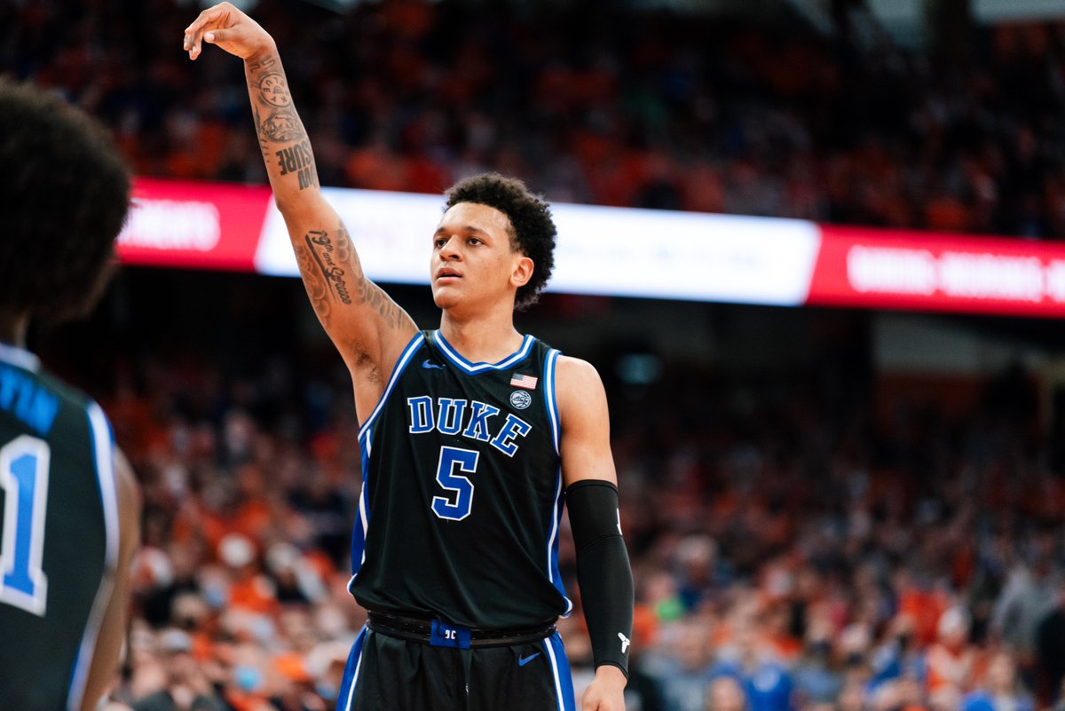 DukeMBB's tweet photo. HAVE A NIGHT P5!

🅿️ 21 points
🅿️ 7 dimes
🅿️ 4-6 3pt

@Pp_doesit 

77-57 👿 | 8:57 2H https://t.co/HapQv7iUb4