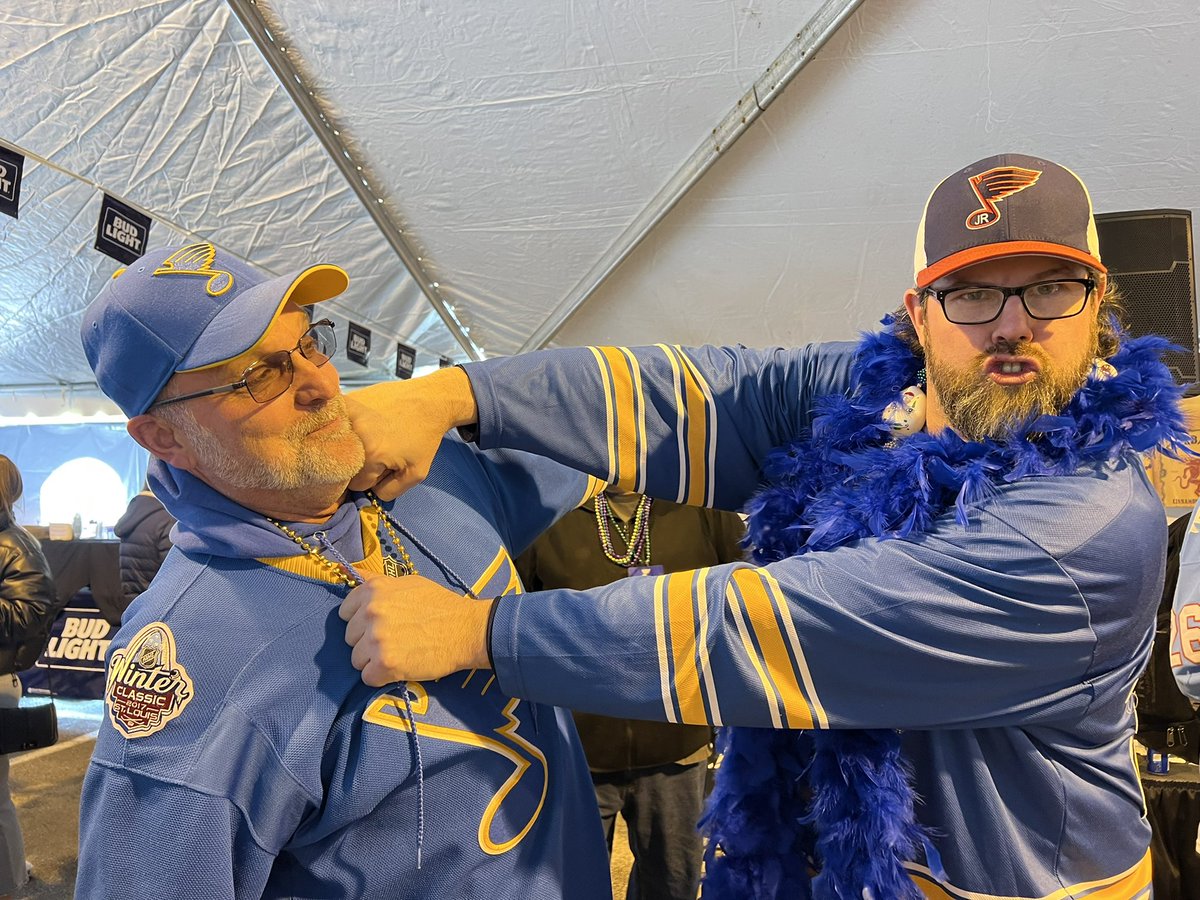 SBirdhouses's tweet photo. Mardi Gras Soulard. #fight @bluesalumni #stlblues #ReedLow 💪💪💪 https://t.co/YzzQQJxTCg
