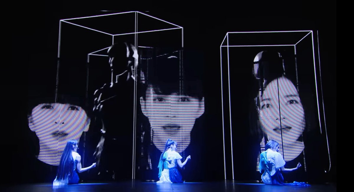 23tXh5zbcju0OnQ's tweet photo. PerfumeのYouTubeが更新してる!🤩しかも2本💃💃💃
地元金沢開催のReframeを最前列&ど真ん中にて鑑賞できた事は私の人生の宝物です😭 妻は半分寝てた😰
#Perfme #Reframe #YouTube #Prfm https://t.co/yaVaSmOIyw