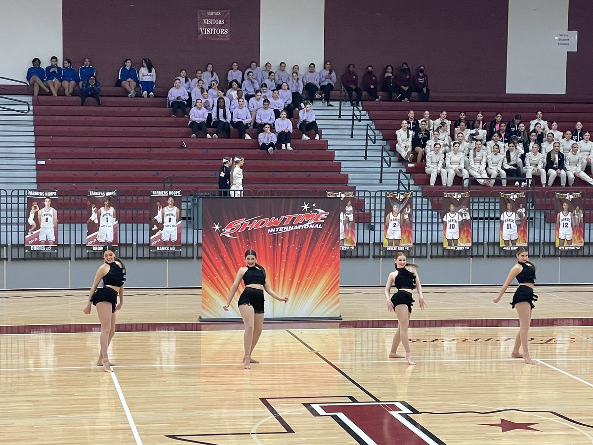 Eaton Eagles (@eatonhighschool) on Twitter photo Beautiful dances by <a href="/EatonDance/">Eaton SAPPHIRES</a> Officers! Good luck as your team closes out the Lewisville Competition. One more dance to go tonight. Waiting for Team Jazz. Good luck! Beautiful dances by <a href="/EatonDance/">Eaton SAPPHIRES</a> Officers! Good luck as your team closes out the Lewisville Competition. One more dance to go tonight. Waiting for Team Jazz. Good luck!