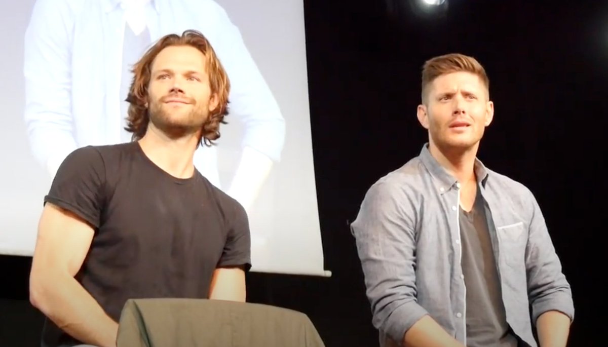 spndeangirl's tweet photo. No comment. :P
#SPNConPanelSaturday #SPNFamily #JibCon2017 https://t.co/YF8xSwwg9L