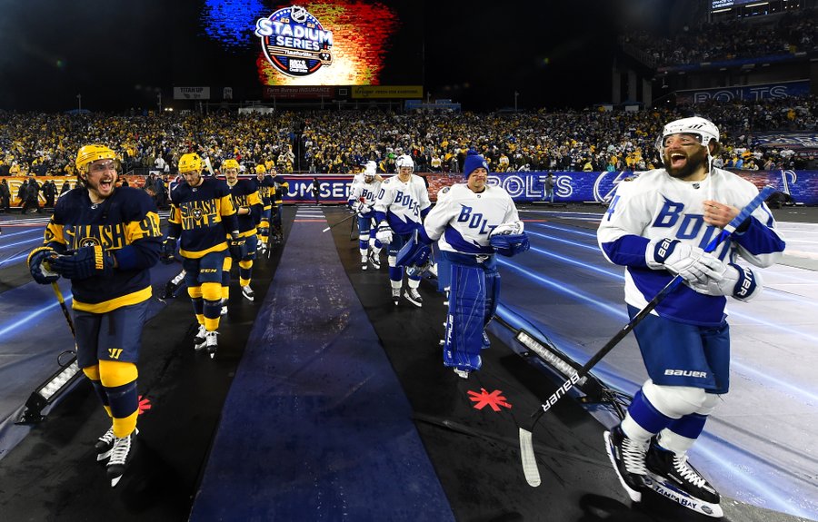 FMkRUJ1WQAAPHdR?format=jpg&name=900x900