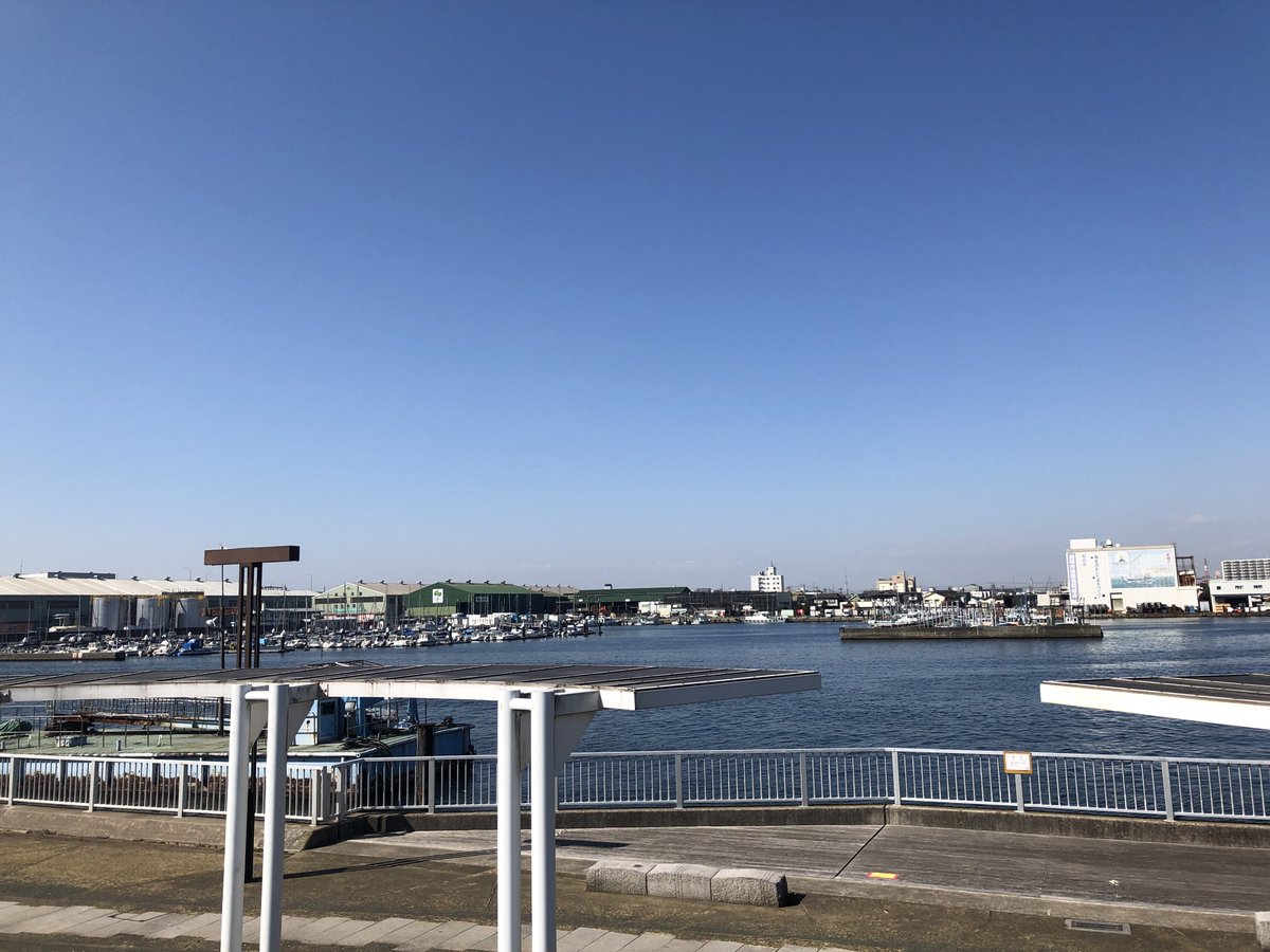 satoru9n8s2's tweet photo. ん〜、天気いい☺️☺️☺️
お写ん歩日和🌞🌞🌞
ポトレした〜い❣️😉😉😉
#tamronSP90mmf28 #タムキュー ちょっと古めな #72E https://t.co/34HbKOEnuI