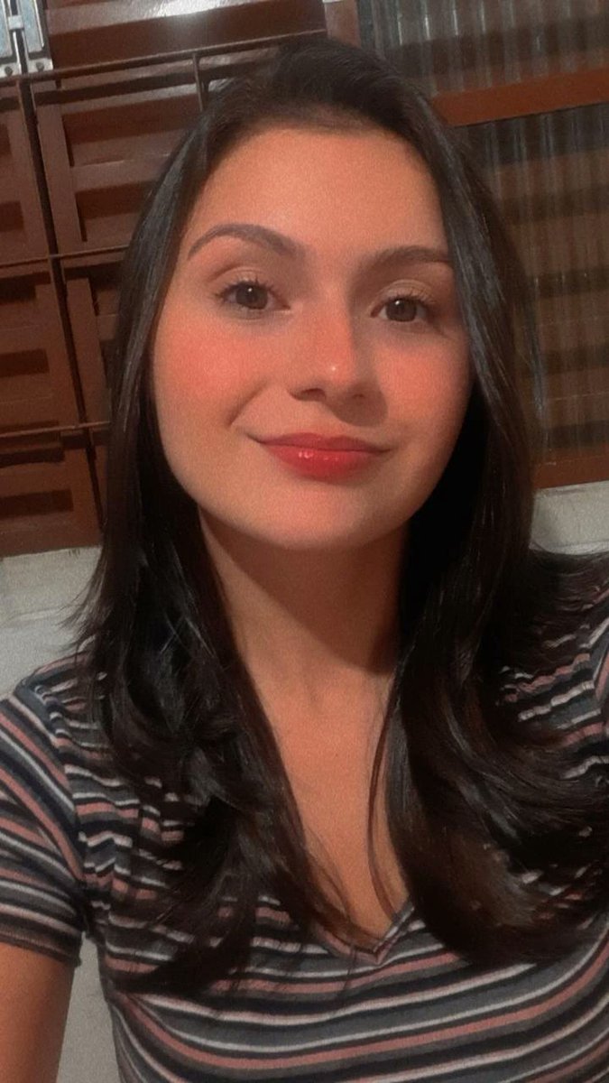jessicamaraac's tweet photo. Só pra atualizar que o visual é novo! 😍 https://t.co/1BG19qU7ik