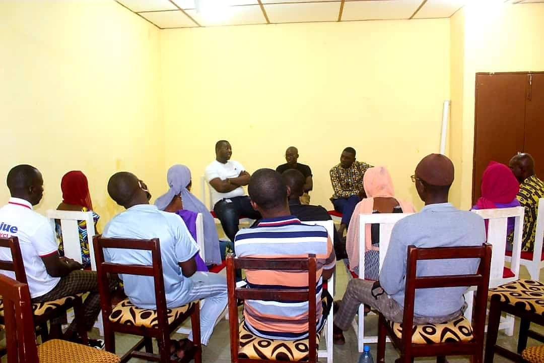 BenbereM's tweet image. En images, le #Cafeblog autour du thème &quot;OuEstMonEtat&quot; avec les jeunes blogueurs de la région de #Mopti dans le cadre du projet #FaisonsNousEntendre.

#Doniblog #OuEstMonEtat
