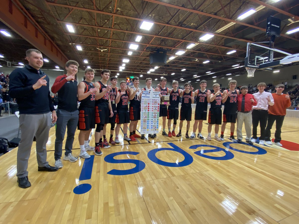 campbell_dodger's tweet image. Northern C BB - Final - Boys Ship - Roy-Winifred 37 Belt 31 #mtsports #mtscores #northernc Roy-Winifred Outlaws are your 2021-22 Champions