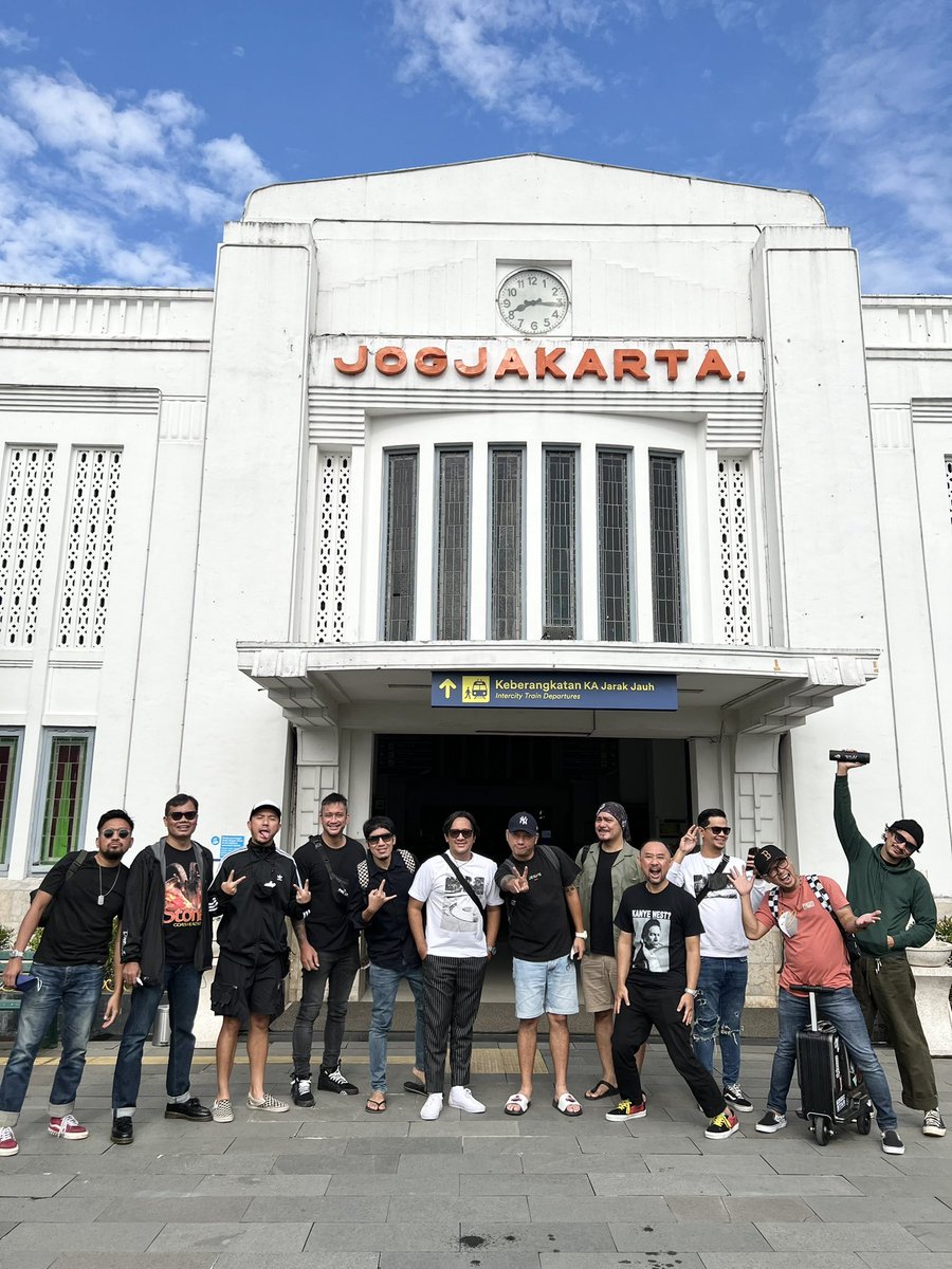 SOLEH SOLIHUN tweet media