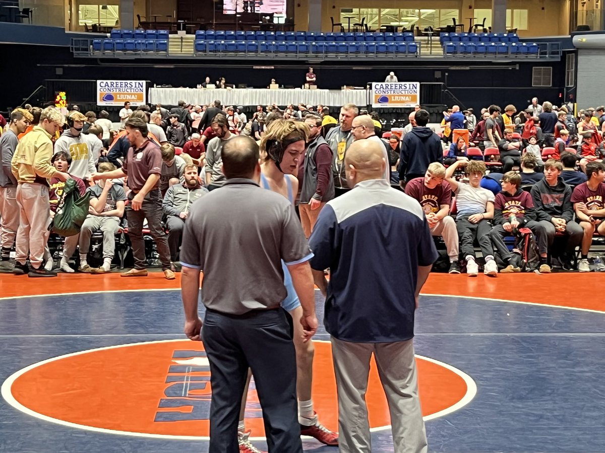 FrankMirandola's tweet photo. .⁦@PHSWrestling6⁩ battled to an ⁦@IHSAState⁩ 4th place finish! This is the best ever finish for ⁦@KnightsofPHS⁩. Congrats to all the athletes, coaches, and parents on this historic season. Time to make room for the 🏆 on the bus! #EveryKnight https://t.co/B59xxqPOWw
