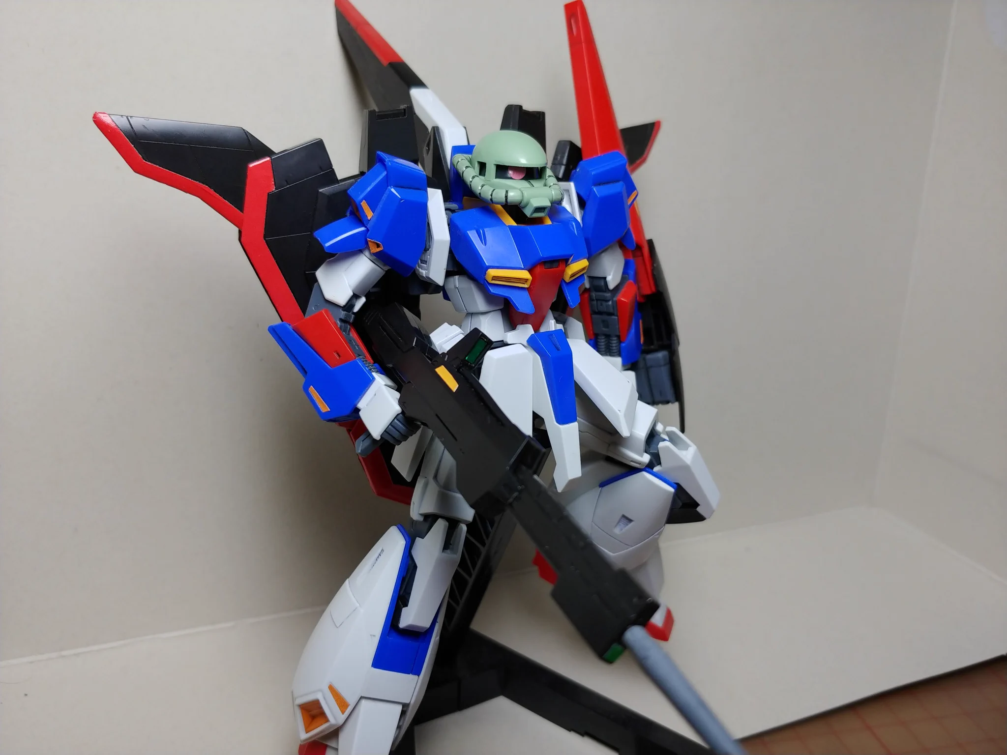 @NOr_Kaguya_maru 説明書では初期のザクですがリメイク版もイケますねw 