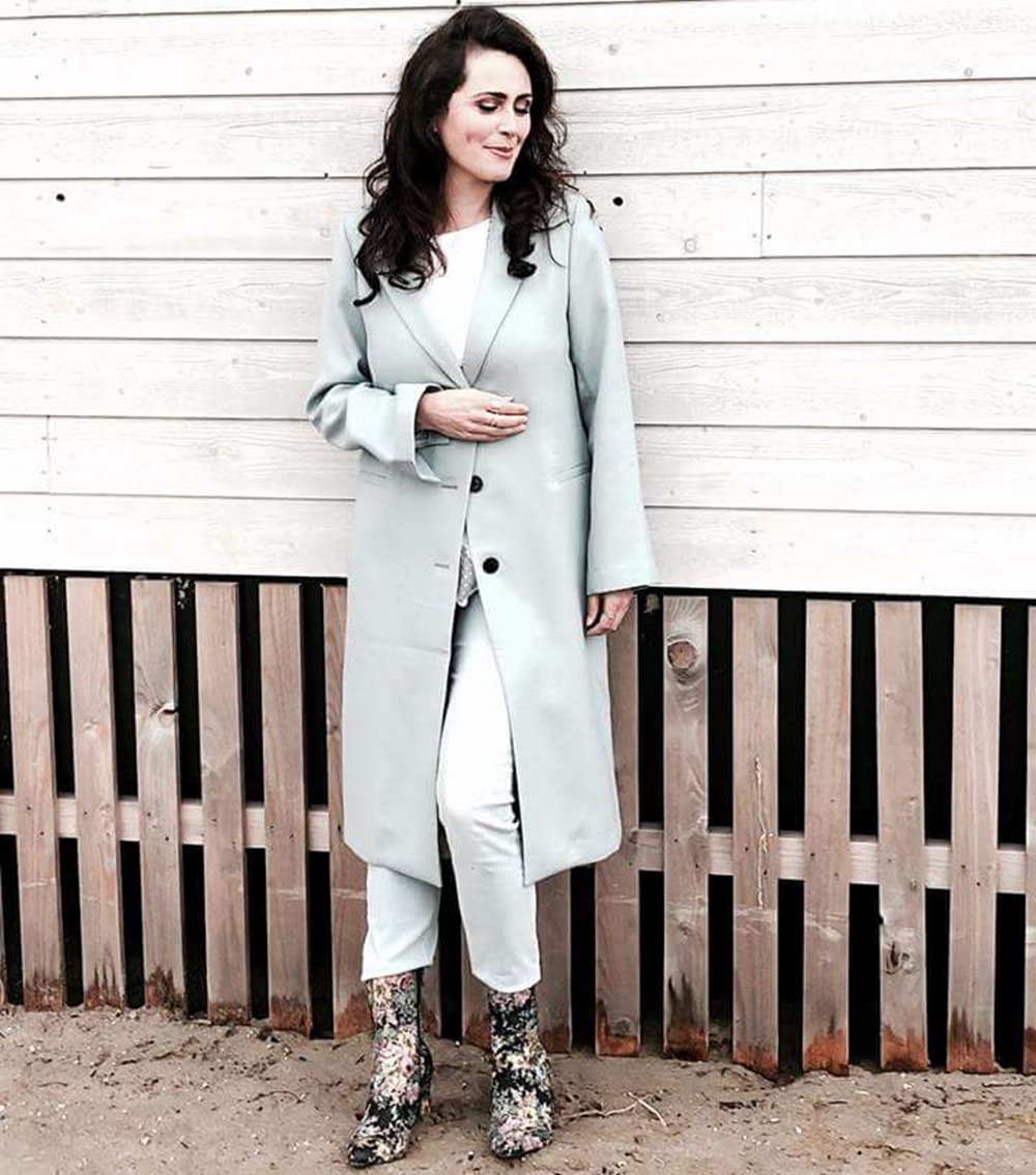 sharondenadelbr's tweet photo. My Indigo #SideProjectSaturday
My Indigo: https://t.co/zIn1FiKRxC
@WTofficial #WithinTemptation #SharondenAdel
@MyIndigoMusic #MyIndigo #Pop #Indie https://t.co/IfDo4KIHbK