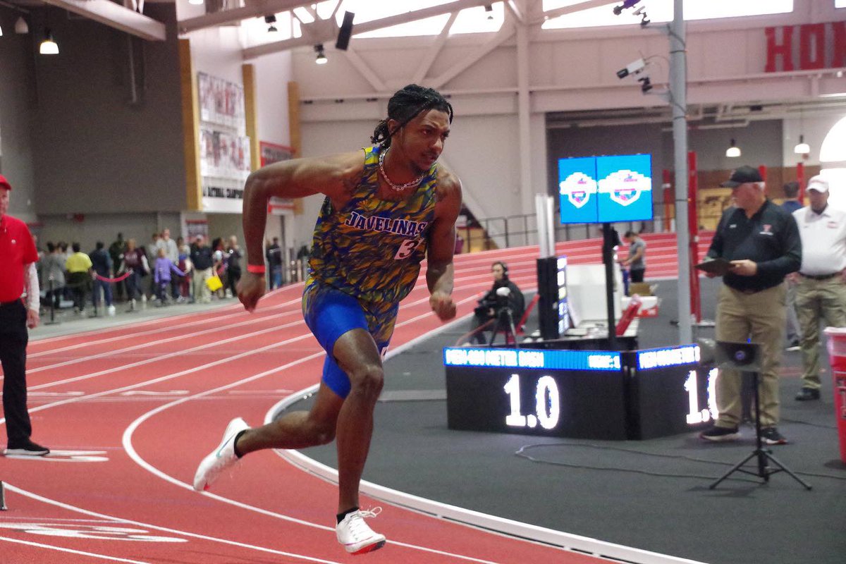 Sterling riles (@sterlo_123) on Twitter photo 4x4 school record broken today✅ #6thinnation <a href="/JavelinaSports/">Javelina Athletics</a> <a href="/JavelinaFB/">TAMUK Javelina Football</a> #javelinas 4x4 school record broken today✅ #6thinnation <a href="/JavelinaSports/">Javelina Athletics</a> <a href="/JavelinaFB/">TAMUK Javelina Football</a> #javelinas