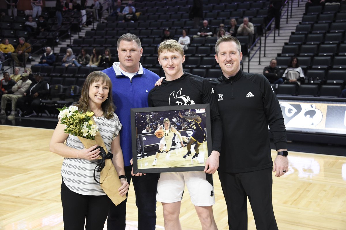 Wofford Men's Basketball tweet media