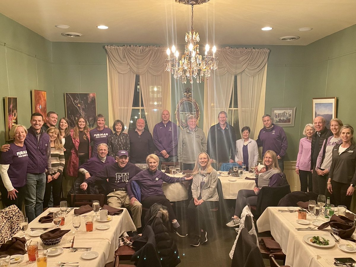 FurmanXC's tweet image. We sure do love our #ParentGang 😍…

While the kids do work, the parents collectively celebrate their offspring’s success… this crew is SO MUCH FUN and we are so thankful for their support 🤩

#FU #winwithpeople #FurmanFamily