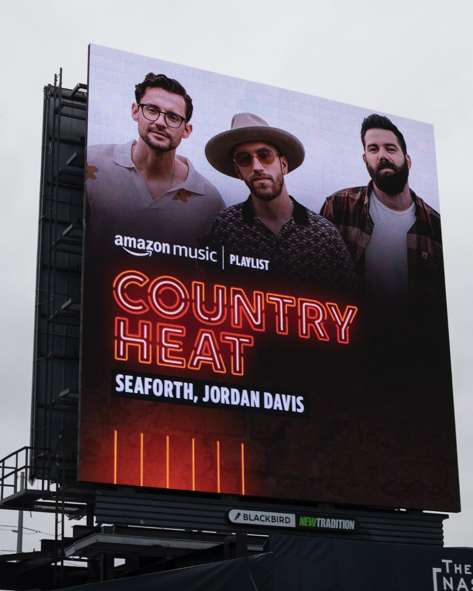 .@amazonmusic with the continued love for the fellas 😍❤️ sf.lnk.to/CountryHeat