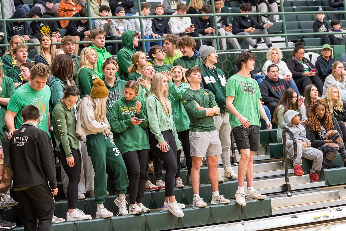 Just a few characters ... <a href="/_kaitlyngpierce/">kaitlyn pierce</a> <a href="/AveryHeine2/">Avery Heine</a> <a href="/mhsbeesswarm/">MEDINA SWARM</a>