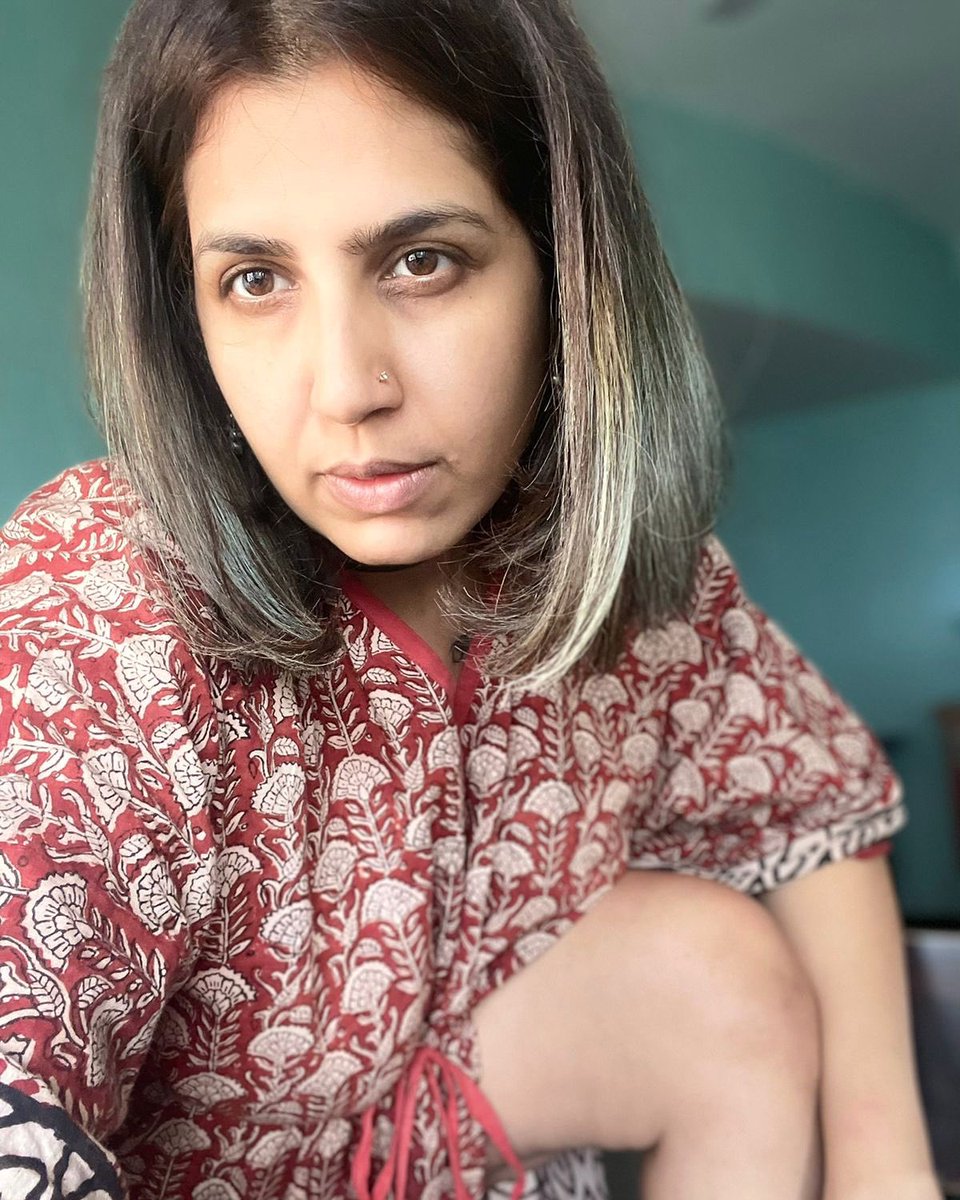 LakshmiRIyer's tweet photo. “Dressed to chill.”
#kaftan #kaftanseries https://t.co/UEYSbOaivX
