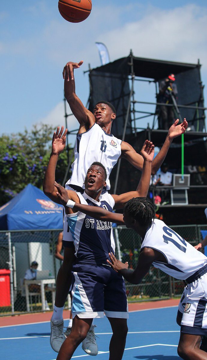 U/19 semifinal results from Day 4 of the SJC Basketball tournament proudly sponsored by <a href="/StandardBankZA/">Standard Bank ZA</a>: 

St John’s College 16-28 St Albans 

<a href="/Saints_Sport/">St Charles College</a> 21-17 <a href="/NorthwoodSport/">Northwood School</a> 

#SJCBasketball #LuxVitaCaritas