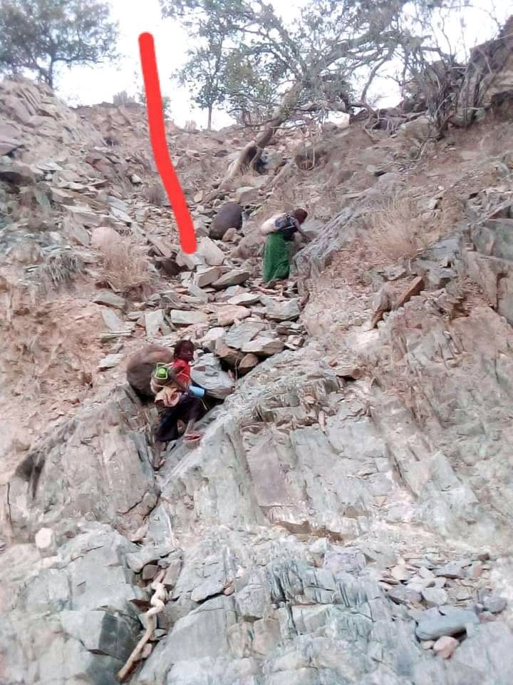 Mohammedkadir09's tweet image. Still now The peoples of Afar in Northern zone Under Dire situation since more than Month.
Federal government is Continous taking silent from Afar.  The size of IDP are increasing day to day because of the Tplf Shelling heavy artillery weapons by targeting civilian.
#AfarMassacre